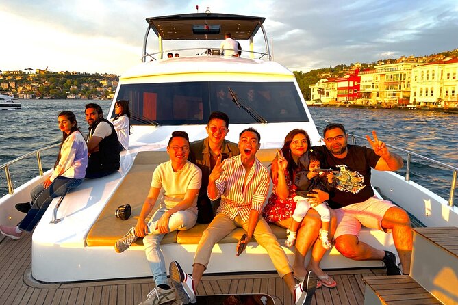 Istanbul Bosphorus Sunset Yacht Cruise With Live Guide And Snacks - Why a sunset cruise makes sense in Istanbul