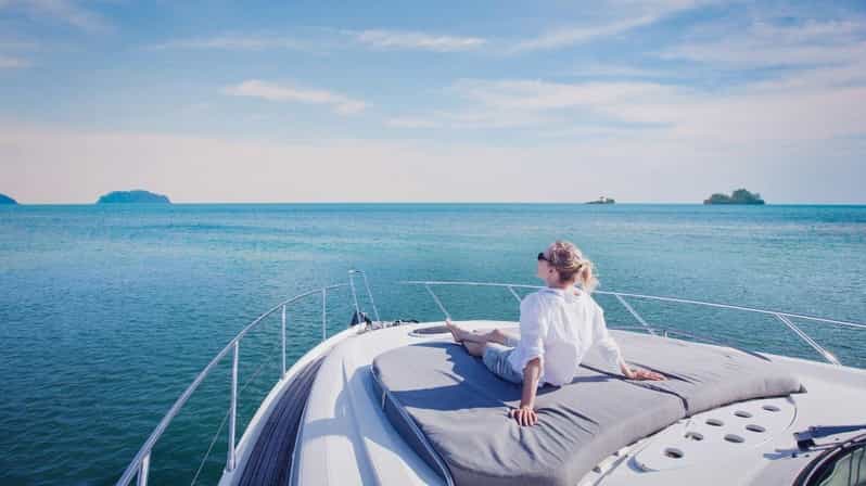 Istanbul: Bosphorus Yacht Cruise - Why the Bosphorus makes such a good first look at Istanbul