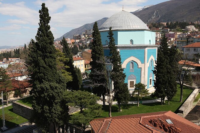 Istanbul: Bursa & Uludag Tour with Lunch & Cable Car Option - The 600-year-old plane tree gives the day a breather