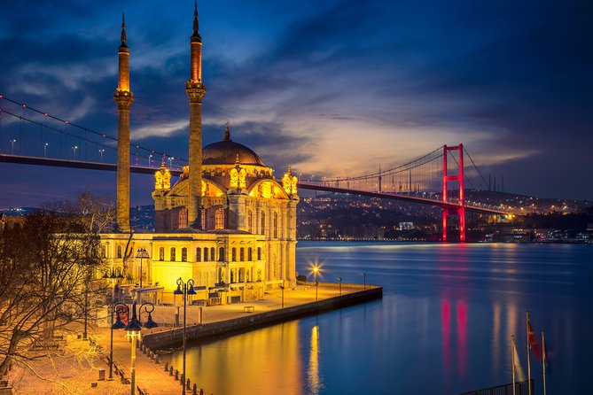 Istanbul by Night: Turkish Dinner and Show - Belly dancing and Anatolian folklore