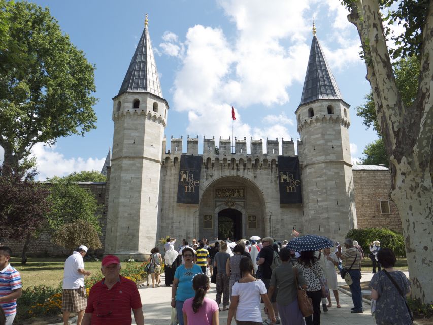 Istanbul: Byzantine and Ottoman Relics Tour with Local Guide - Hagia Irene, an older church within the palace grounds
