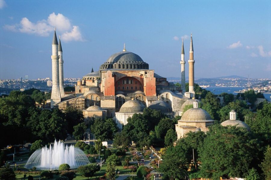Istanbul: Byzantine and Ottoman Relics Tour with Local Guide - Hagia Sophia, where two empires meet