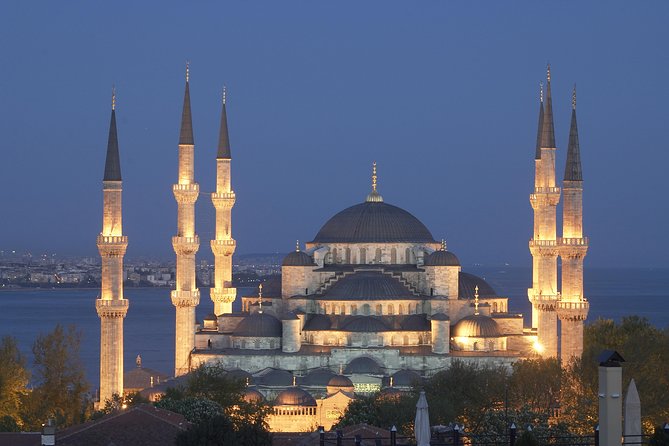 Istanbul Byzantine and Ottoman Tour: Hagia Sophia, Topkapi Palace, Blue Mosque and Grand Bazaar - The Hippodrome’s Roman and Byzantine remains