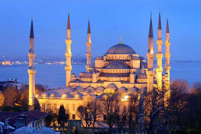 Istanbul Byzantine and Ottoman Tour: Hagia Sophia, Topkapi Palace, Blue Mosque and Grand Bazaar - The Blue Mosque and its blue tiles