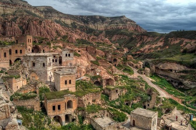 Istanbul Cappadocia 2 Days Tour Guided By A Local Expert - Below ground at Derinkuyu and Kaymakli