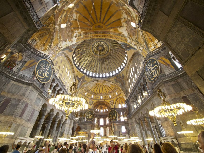 Istanbul: City Highlights Tour w/Hagia Sophia & Blue Mosque - The guides are the main reason to choose it