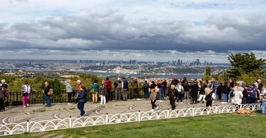 Istanbul: City Hightlights Bus Tour and Bosphorus Cruise - What makes this Istanbul day worthwhile