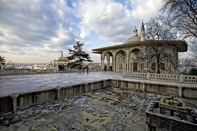 Istanbul City Tour with Lunch - Topkapı Palace and the Ottoman court