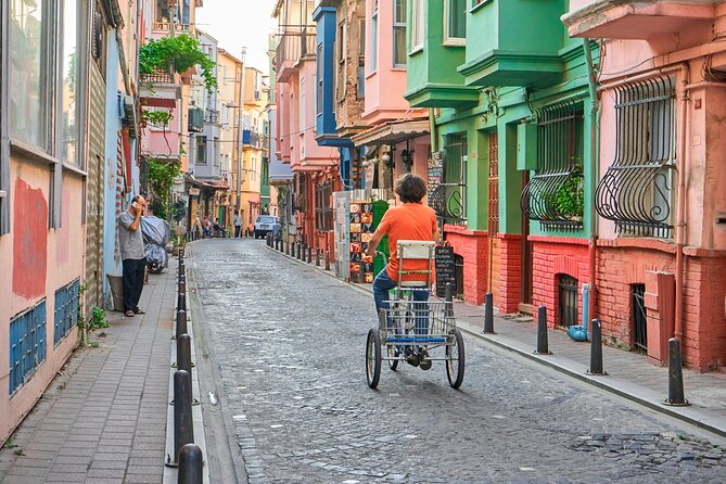 Istanbul City Walk: Colors, Culture & History Fener Balat Tour - Balat’s colorful homes and Jewish heritage