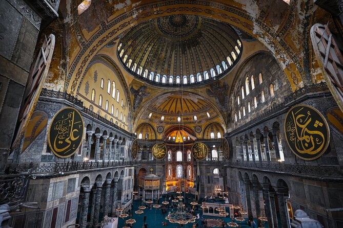Istanbul Classics and Bosphorus Cruise Private Tour - Walking from the Grand Bazaar to the Spice Market