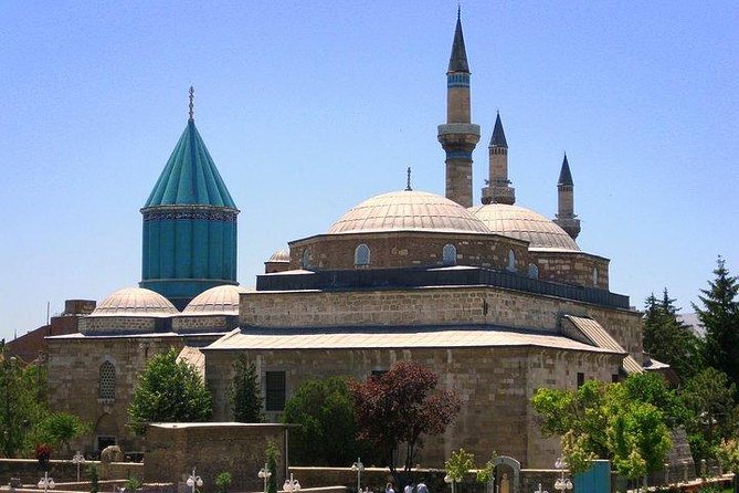 Istanbul Classics: Hagia Sophia Topkapi Palace Blue Mosque Hippodromme - The Grand Bazaar and the final burst of color
