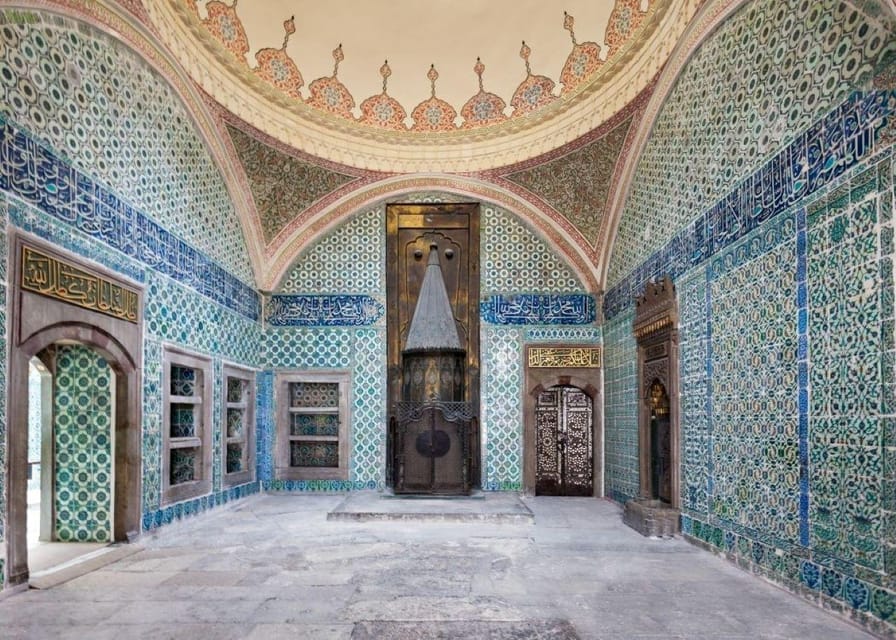 Istanbul Combo: Topkapi Palace & Dolmabahce Palace - Timing, Closures, and Small Details That Matter