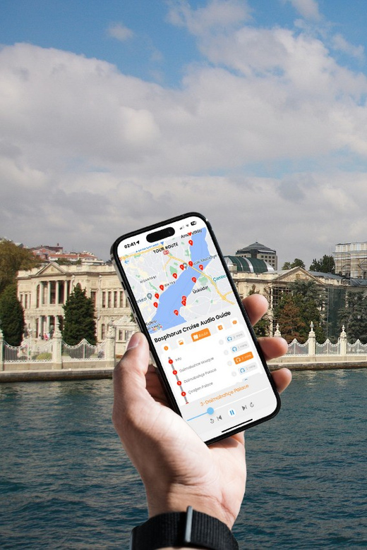 Istanbul: Daytime or Sunset Sightseeing Cruise & Audio Guide - Maiden’s Tower and the Asian shore