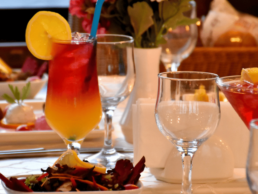 Istanbul: Dinner Cruise with Hotel Pickup & Optional Drinks - Who should book this cruise