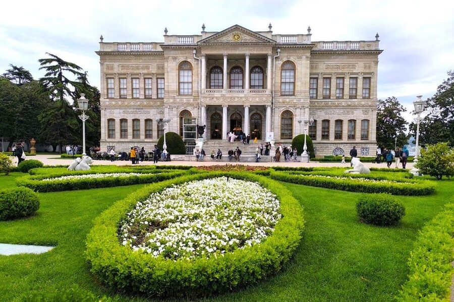 Istanbul: Dolmabahce Palace and Harem Skip-the-Line Ticket - The Selamlık and the palace’s formal rooms