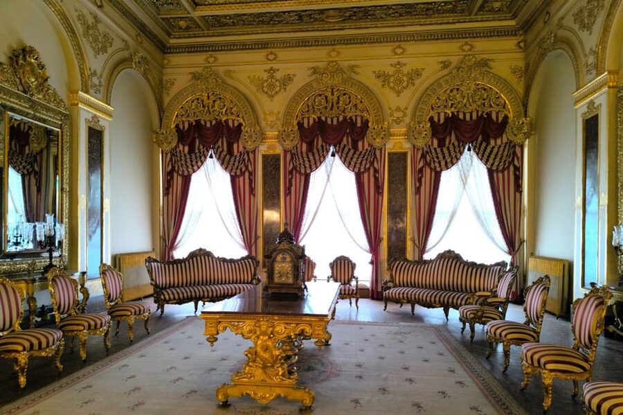 Istanbul: Dolmabahce Palace and Harem Skip-the-Line Ticket - The Harem: quieter, more domestic, and still worth your time