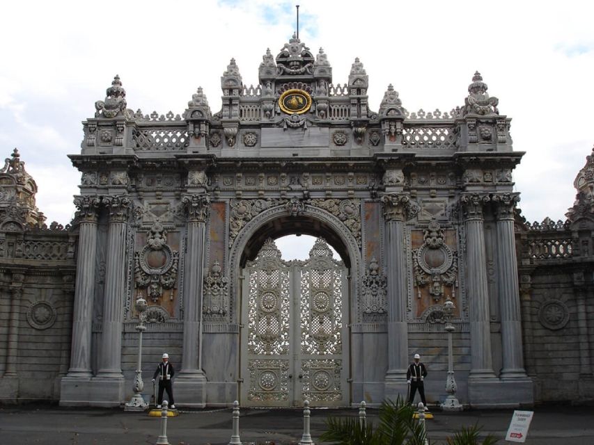 Istanbul: Dolmabahçe Palace and Uskudar Guided Tour - FAQ