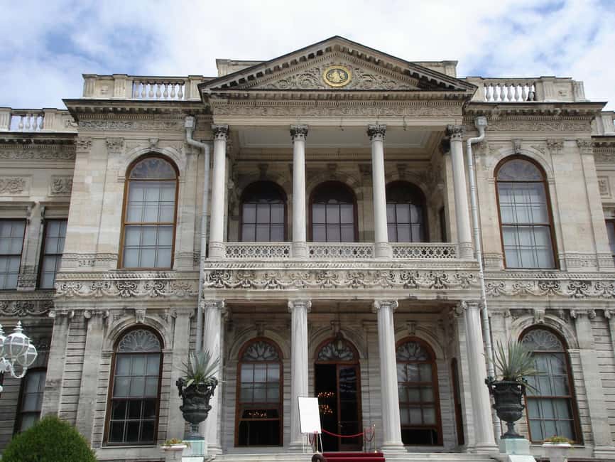 Istanbul: Dolmabahce Palace & Harem Skip-the-Line Entry - The Harem gives the palace a more personal side