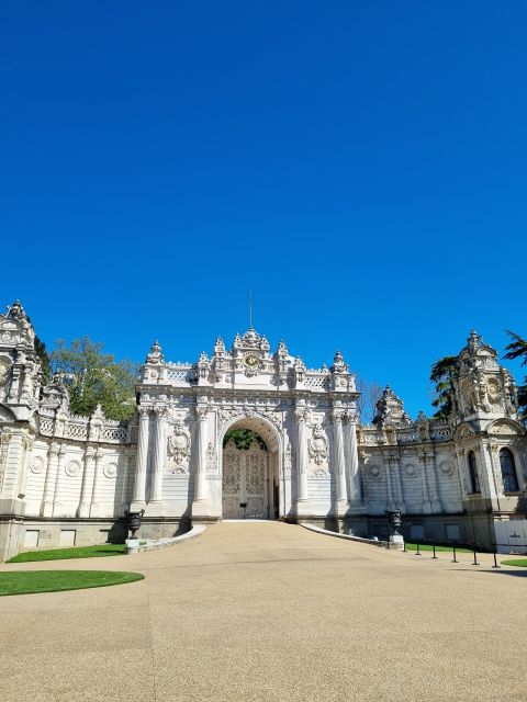 Istanbul: Dolmabahçe Palace Tour and Sunset Yacht Cruise - Key points to know before booking