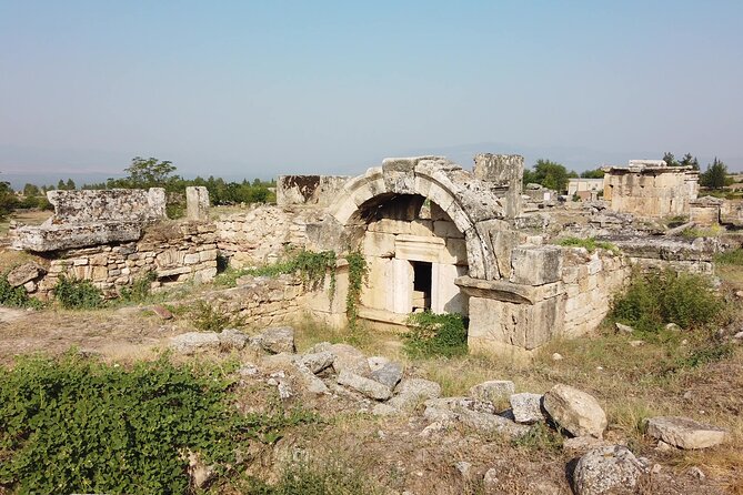 Istanbul-Ephesus-Pamukkale (5 Days Private Tour) - Day 3: Bosphorus views, modern Istanbul, and spice stalls