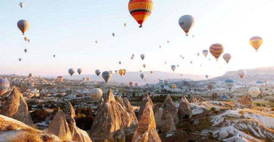 Istanbul: Ephesus, Pamukkale, Cappadocia 8-Day Trip by Plane - Pamukkale’s white terraces and ancient Hierapolis