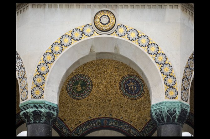 Istanbul Essentials For First Timers - Bazaars, Beyazit Mosque, and a more local finish