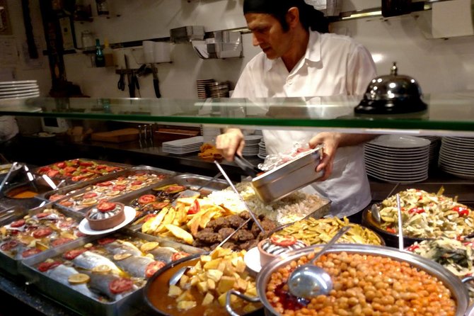 Istanbul: Evening Private Food Tour In Kadikoy - Crossing continents on a 20-minute commuter ferry