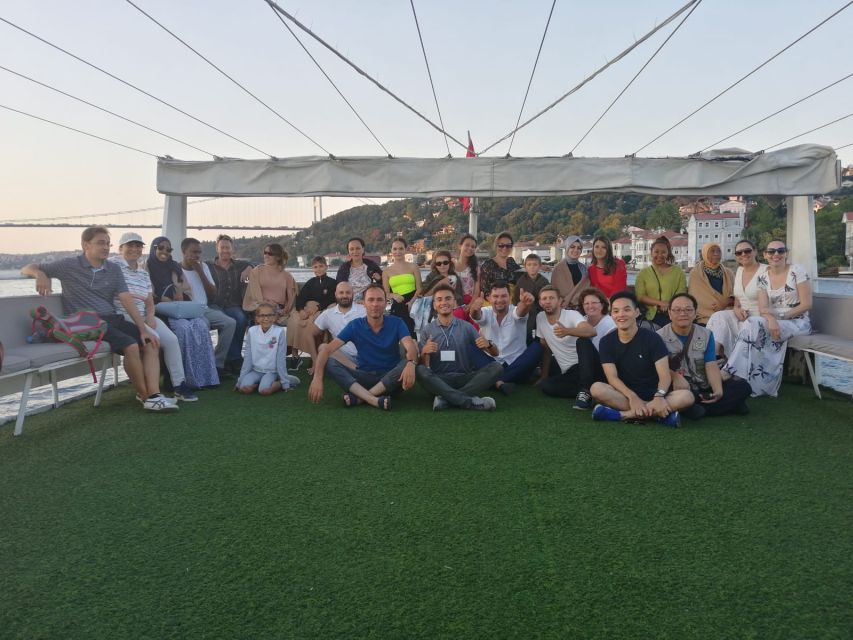 Istanbul: Explore Bosphorous on a Sunset Boat Cruise - Returning past Maiden’s Tower