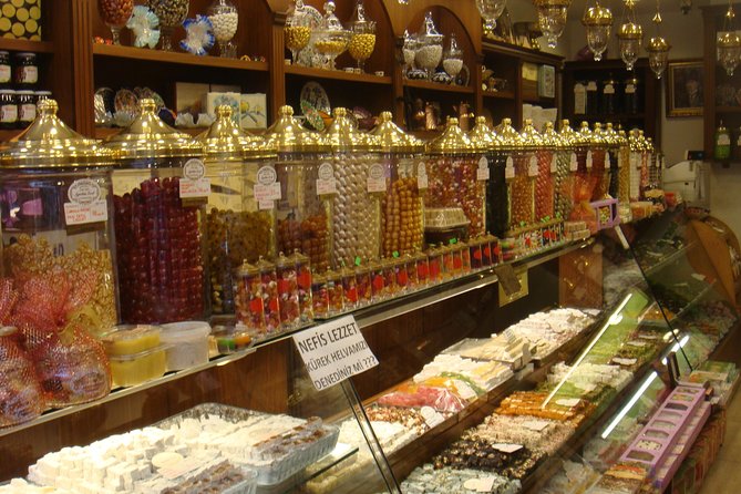 Istanbul Food Walking Tour of Beyoglu by Night - A night of Istanbul food in Beyoğlu