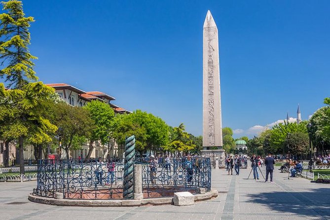 Istanbul: Full-Day Tour with Top Attractions from Hotels or Port - Topkapi Palace and the Ottoman court