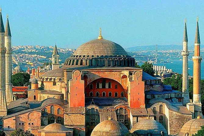 Istanbul: Full-Day Tour with Top Attractions from Hotels or Port - Starting at the Hippodrome and tracing Constantinople