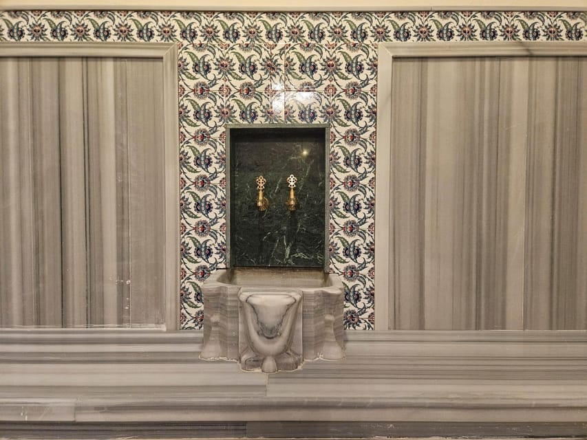 Istanbul: Gedikpasa Historical Hammam with Privacy Add-On - How the Halvet privacy add-on changes the visit