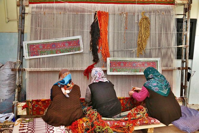 Istanbul Grand Bazaar and Egyptian Bazaar Shopping Tour - Bargaining without losing your patience