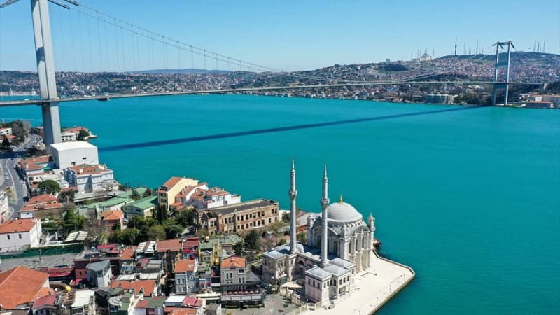 Istanbul: Guided Bosphorus Cruise & Golden Horn Bus Tour - Pierre Loti Hill: the tour’s clearest panoramic moment