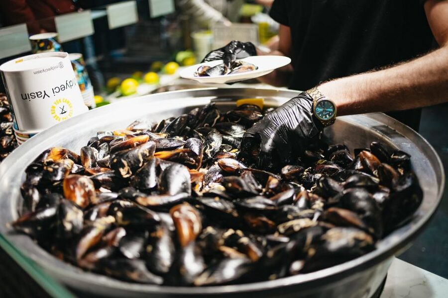 Istanbul: Guided Food and Culture Tour - Who should book this experience