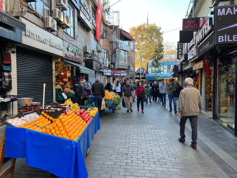 Istanbul: Guided Food Tour with Ferry Ride and Tastings - Kadikoy market: local food shopping and iskender kebap
