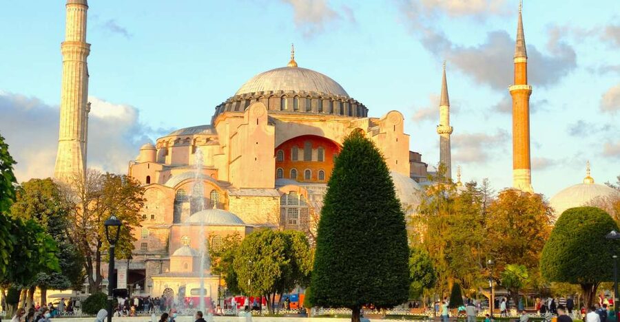 Istanbul: Guided Old City Tour and Bosphorus Sunset Cruise - Starting with the Hippodrome and German Fountain