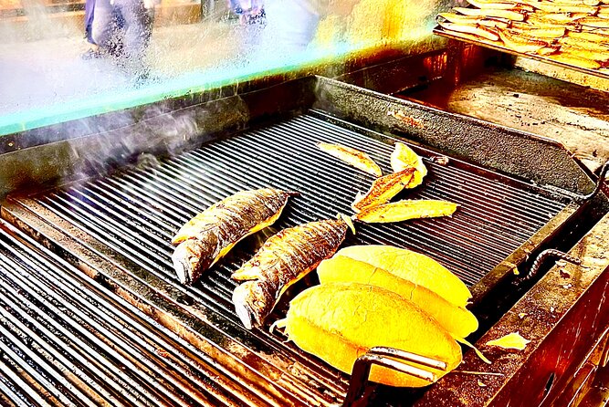 Istanbul Guided Street Food Tour Around European and Asian Sides - Turkish breakfast with kaymak, menemen, and simit