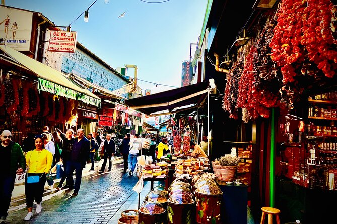 Istanbul Guided Street Food Tour Around European and Asian Sides - İskender kebab in the dish’s home city