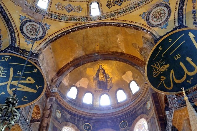 Istanbul Guided Tour Hagia Sophia, Topkapi, Cistern with Tickets - Beneath the city at the Basilica Cistern