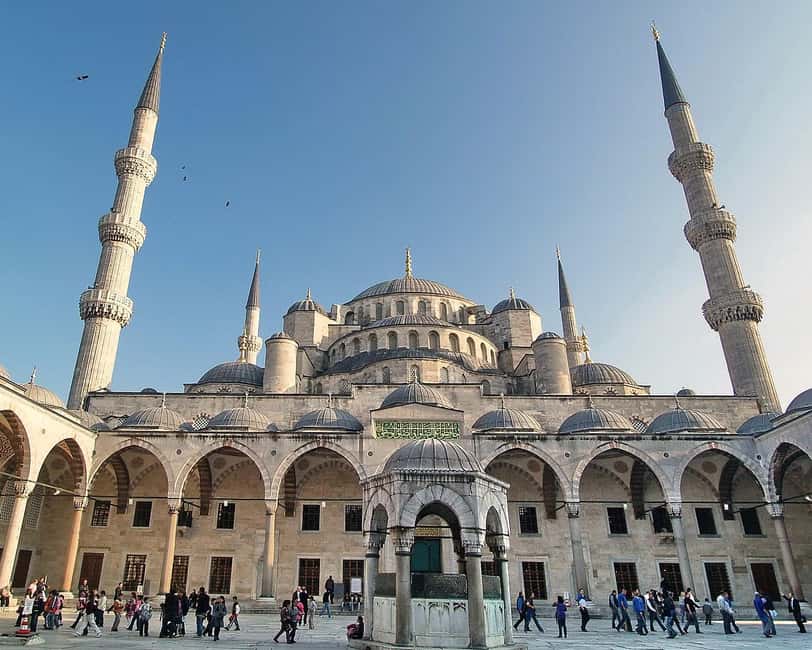 Istanbul: Hagia Sophia and Blue Mosque Tour with Tickets - Why these three Istanbul sights belong together