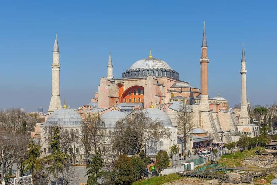 Istanbul: Hagia Sophia and Blue Mosque Tour with Tickets - The Blue Mosque and its famous Iznik tiles