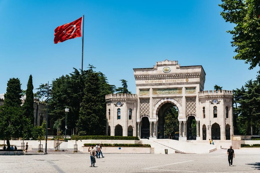 Istanbul: Hagia Sophia, Blue Mosque, Suleymaniye Mosque Tour - Hagia Sophia: A Building With Several Lives