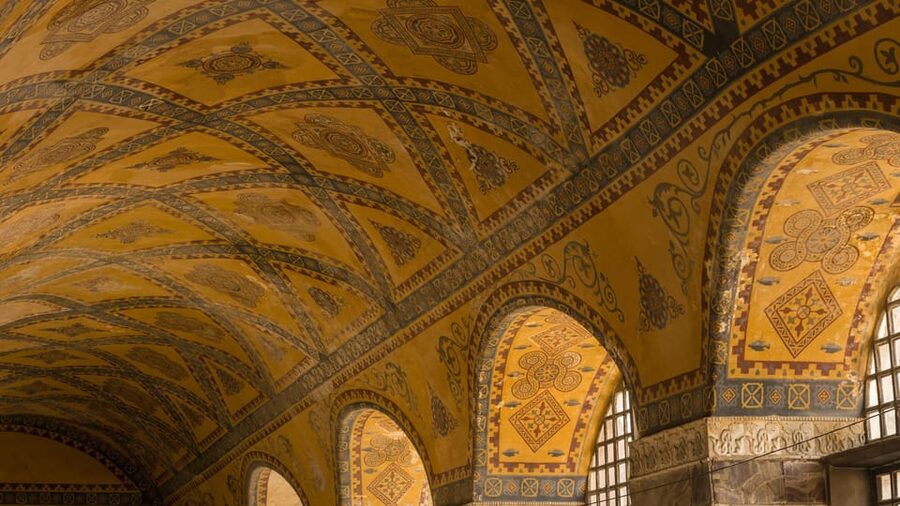 Istanbul: Hagia Sophia Guided Tour with Expert Guide - Who will get the most from this tour?