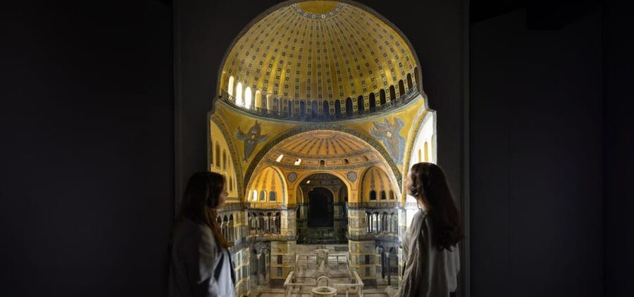 Istanbul: Hagia Sophia Skip-the-Line Ticket & Museum Option - Timing, crowds, and Friday planning