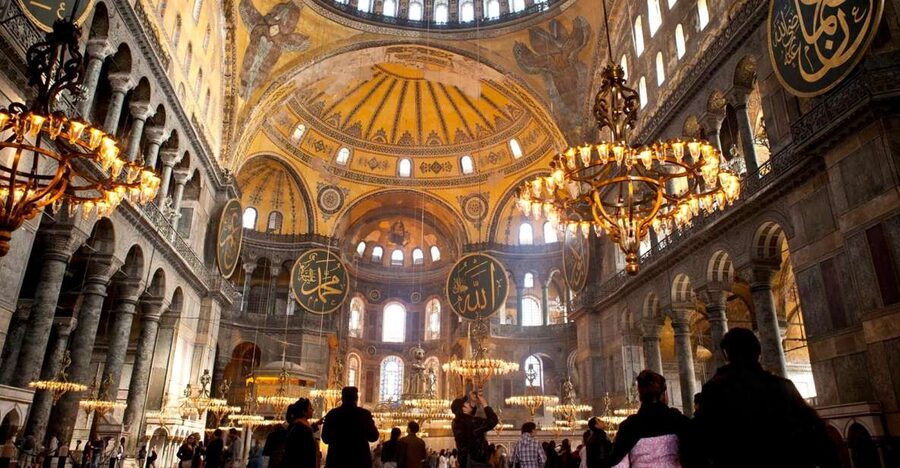 Istanbul: Half-Day Highlights Guided Tour with Transfer - Key points to know before booking