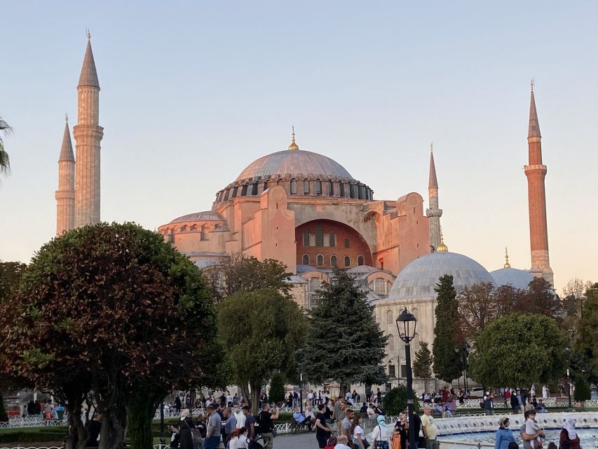 Istanbul: Half-Day Morning Hagia Sophia & Blue Mosque Tour - What $77 gets you