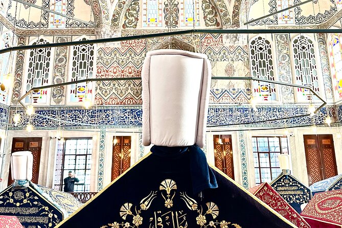 Istanbul Highlights Blue Mosque, Hagia Sophia, Cisterns and More! - Blue Mosque and Hagia Sophia, Istanbul’s essential pair