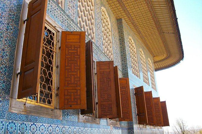 Istanbul Highlights: Guided Tour with Turkish Tea or Coffee - A fast route through Istanbul’s Old City