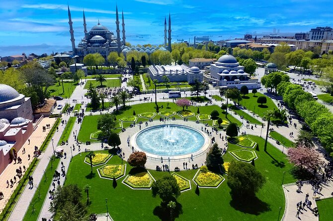 Istanbul Highlights Private Tour: Hotel Pick-Up & Drop-Off - Hagia Sophia: two millennia in one building